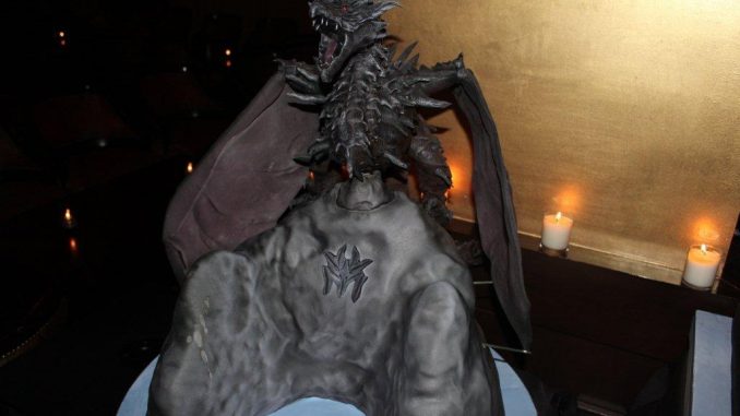 skyrim-cake.jpg