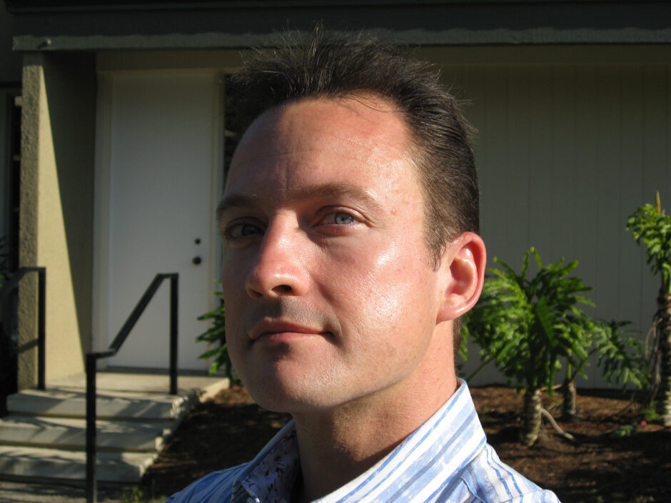 Крис Авеллон