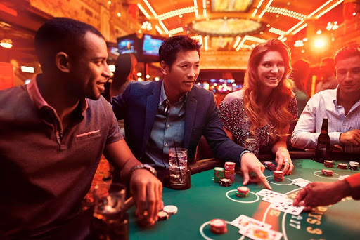 Покер онлайн на деньги с реальными людьми смоленск вакансии в букмекерской конторе