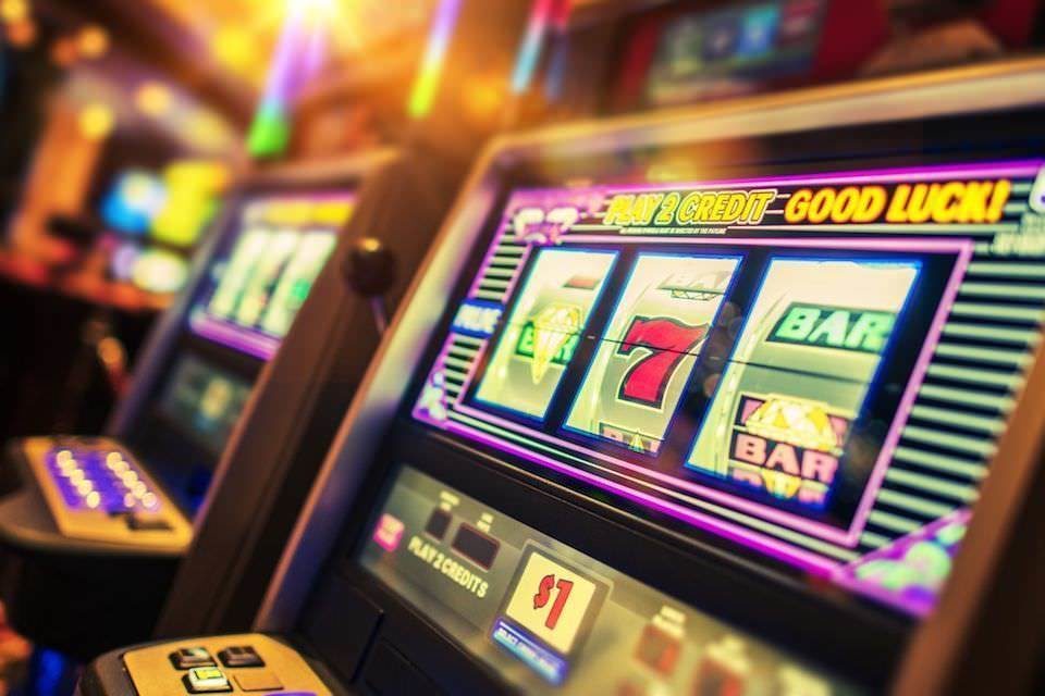 Пробная версия игрового автомата казино без денег играть без вывода